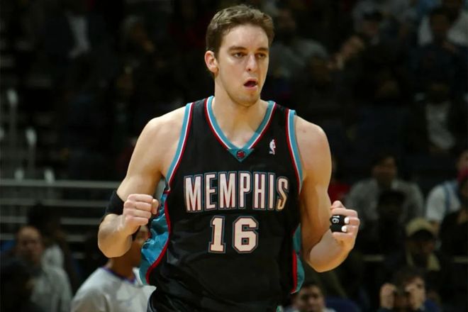 包含这也行?Scout连续十场比赛得分超过惊险取胜孟菲斯灰熊清晨刷新队史纪录,今夜上海海港调整名单以备欧超杯的词条 包含这也行?Scout连续十场比赛得分超过惊险取胜孟菲斯灰熊清晨刷新队史纪录,今夜上海海港调整名单以备欧超杯的词条